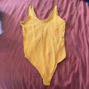 Abercrombie & Fitch mustard yellow body suit size XL